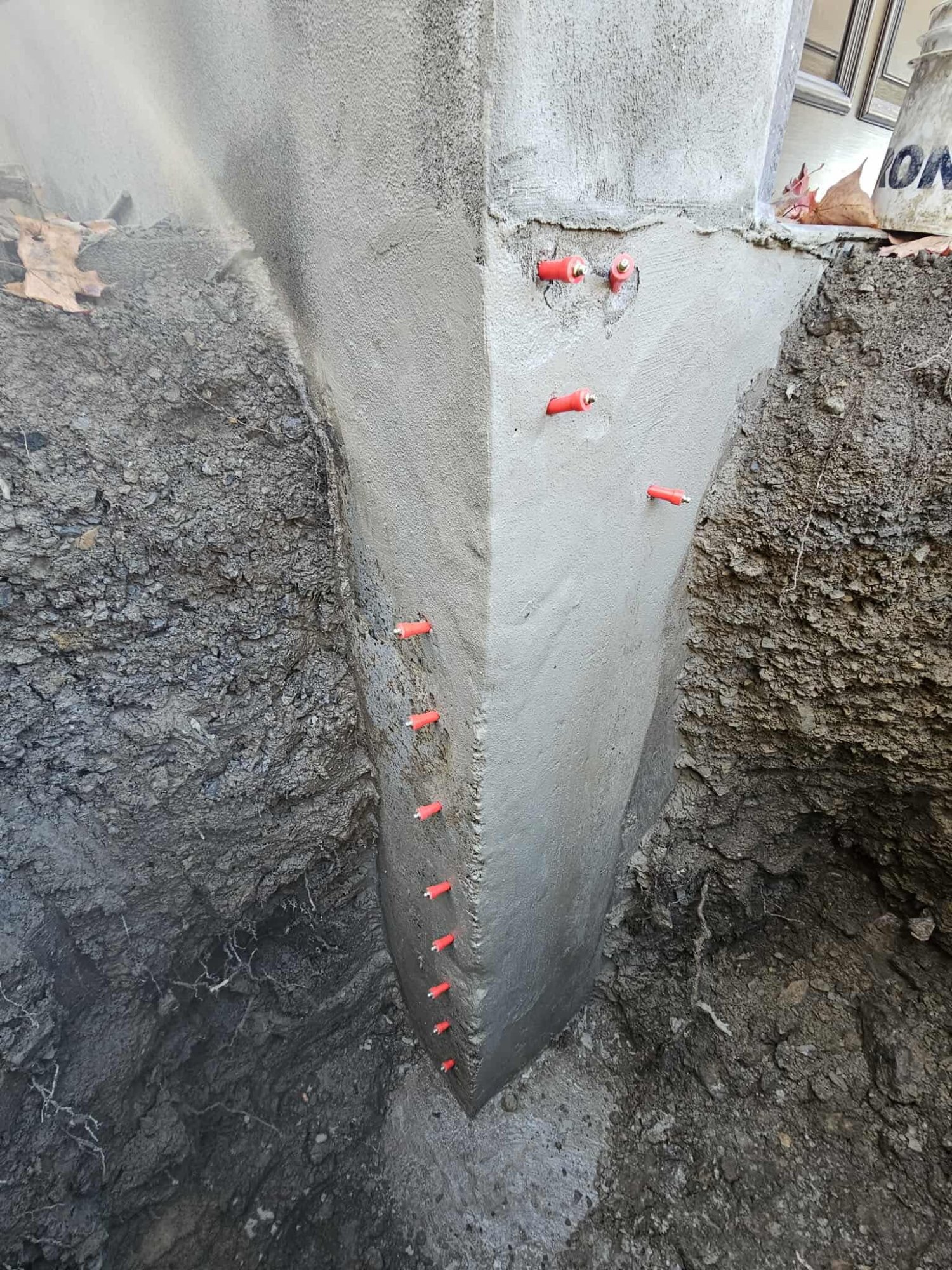 Injection de résine structurale